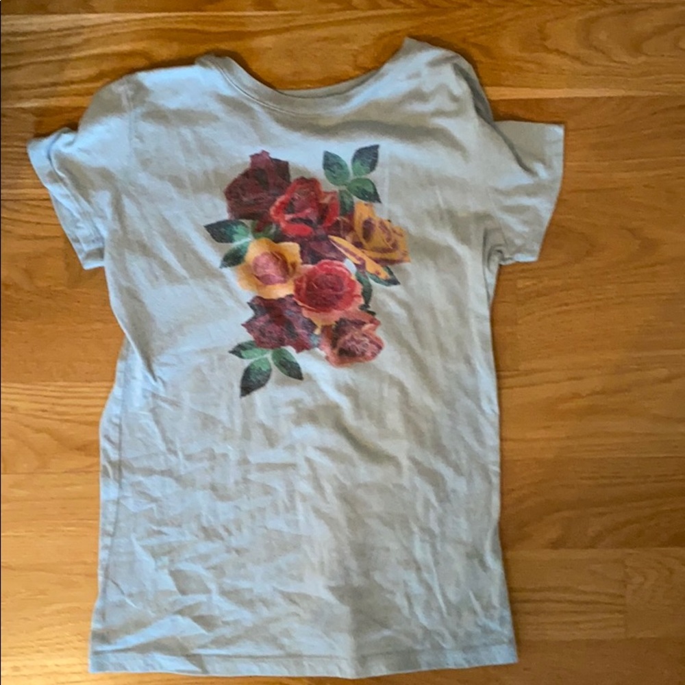 Graphic Tee Tshirt Floral Aeropostale